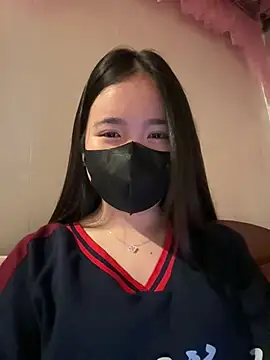 Gwen879 online show from 27, 2, 2026