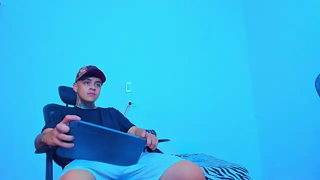 Thomas-Wil online show from 12, 5, 2026