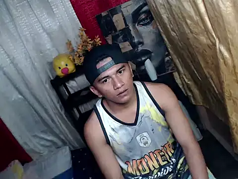 Snapshot of Your_DreamMan chatting on 14, 1, 2026 Your DreamMan online show from 14, 1, 2026