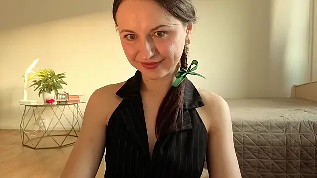 Snapshot of Satin_Sin chatting on 24, 5, 2026 Satin Sin online show from 24, 5, 2026
