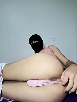 Pinkboy0708 online show from 12, 5, 2026
