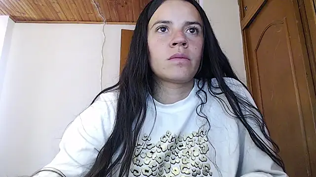 Snapshot of Shanel_Lozano chatting on 24, 4, 2026 Shanel Lozano online show from 24, 4, 2026