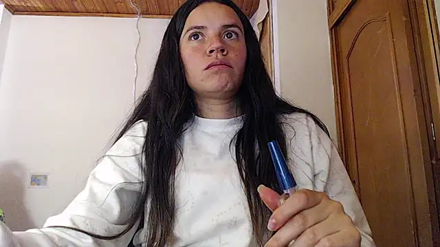 Snapshot of Shanel_Lozano chatting on 29, 4, 2026 Shanel Lozano online show from 29, 4, 2026