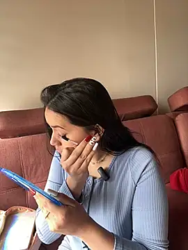 Veronica Wins  online show from 18, 2, 2026