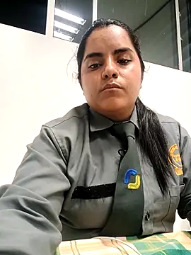 Isabel 3 online show from 7, 4, 2026