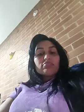 LunaRouuse  online show from 31, 3, 2026