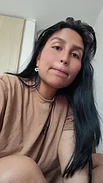 LunaRouuse  online show from 17, 6, 2026