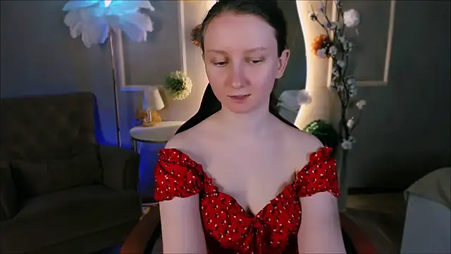 Snapshot of SunshineBlaze chatting on 2, 5, 2026 SunshineBlaze online show from 2, 5, 2026