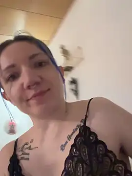 Marina und Jayden online show from 4, 3, 2026