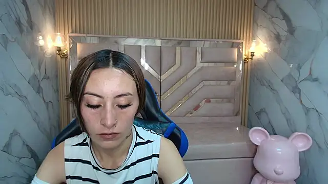 katalina r  online show from 15, 3, 2026