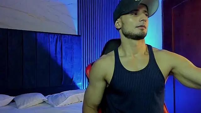 Snapshot of Adonys_Lewis_ chatting on 13, 1, 2026 Adonys Lewis online show from 13, 1, 2026