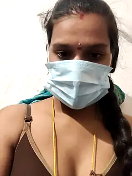 hotgirlriyaa online show from 22, 7, 2026