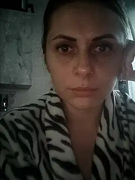 Kitty232425 online show from 9, 1, 2026