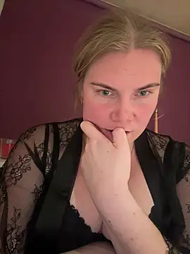 SexyBlondJoanna online show from 27, 2, 2026