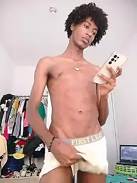 twink gabrielll online show from 2, 3, 2026
