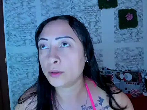 XXXStephanie XXX online show from 12, 3, 2026