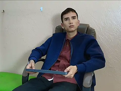 Iam Smith  online show from 1, 3, 2026