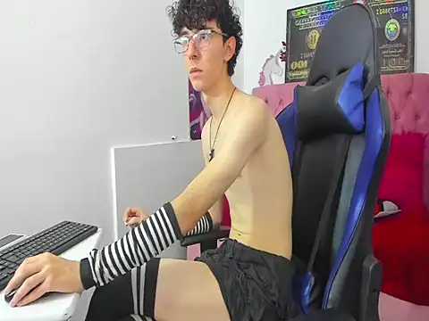 Snapshot of Syriussz chatting on 13, 1, 2026 Syriussz online show from 13, 1, 2026