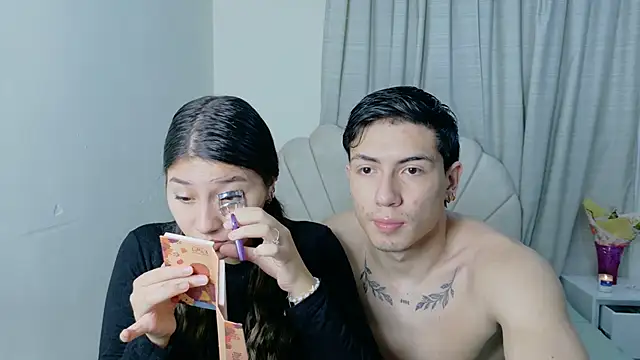 ScarlettAndLucas online show from 28, 5, 2026