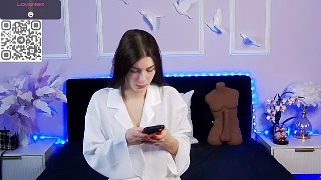 Lindsay Cutie online show from 13, 1, 2026