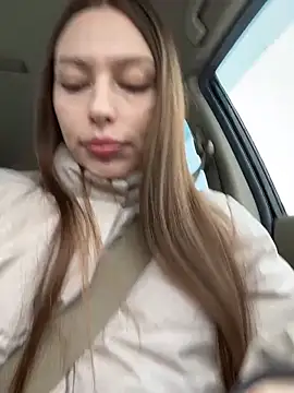 Snapshot of LeiaMood chatting on 2, 3, 2026 LeiaMood online show from 2, 3, 2026