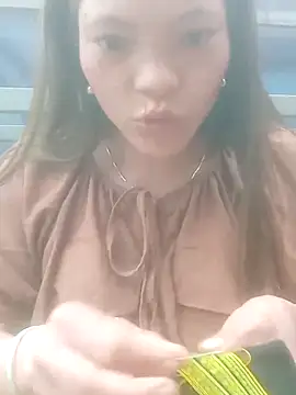 jjennyyy online show from 14, 2, 2026