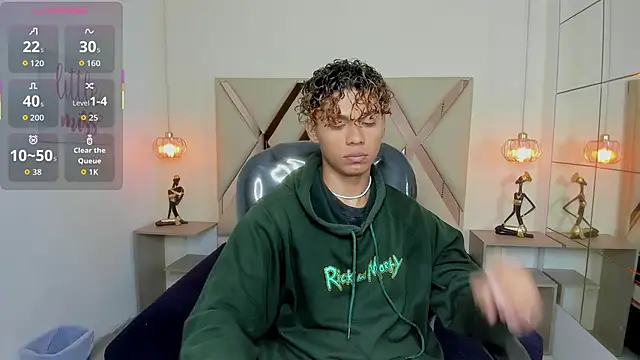 Anyelo Twink online show from 5, 4, 2026