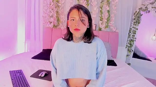 nicky bonny18 online show from 14, 1, 2026