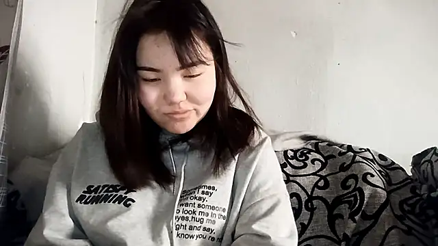 Snapshot of MollyAsian chatting on 6, 2, 2026 MollyAsian online show from 6, 2, 2026