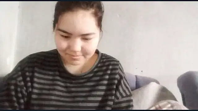 Snapshot of MollyAsian chatting on 17, 2, 2026 MollyAsian online show from 17, 2, 2026