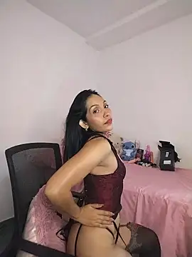 Snapshot of Lady_Crimson chatting on 15, 1, 2026 Lady Crimson online show from 15, 1, 2026