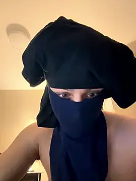 sissybitchslut online show from 11, 1, 2026