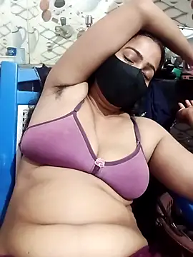 sexyqueen558 online show from 18, 3, 2026