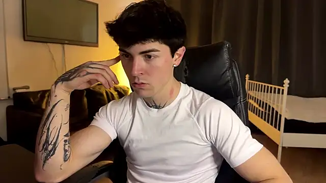 LiamFoster online show from 16, 1, 2026