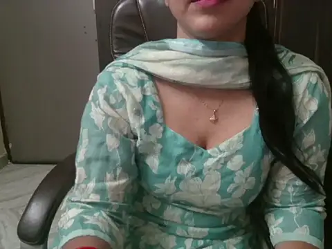 Snapshot of Adaa7 chatting on 6, 6, 2026 Adaa7 online show from 6, 6, 2026