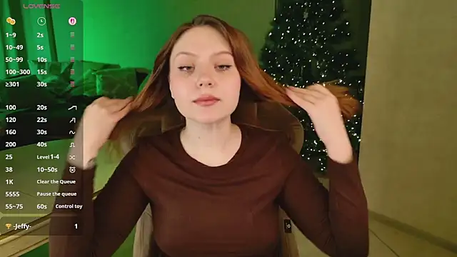 Snapshot of YouHoldMe chatting on 20, 2, 2026 YouHoldMe online show from 20, 2, 2026