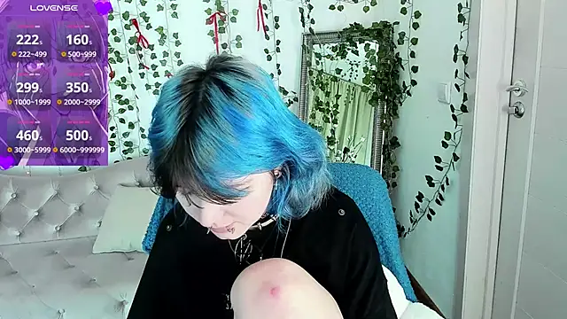 Ashley Veil online show from 6, 3, 2026