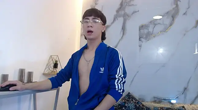 XanderGrey8 online show from 7, 4, 2026