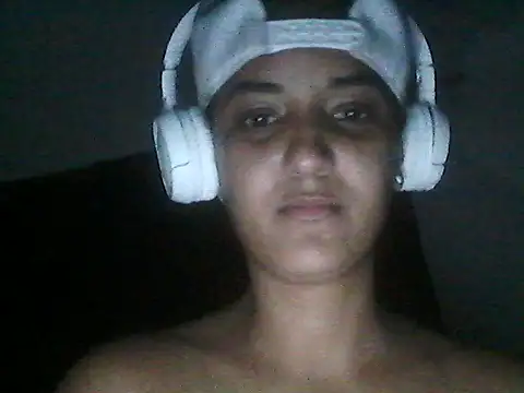 Camilita2112 online show from 12, 1, 2026