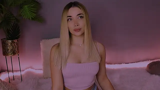 moniquess online show from 12, 1, 2026