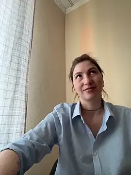 Snapshot of _Crystal_2 chatting on 1, 2, 2026 Crystal 2 online show from 1, 2, 2026