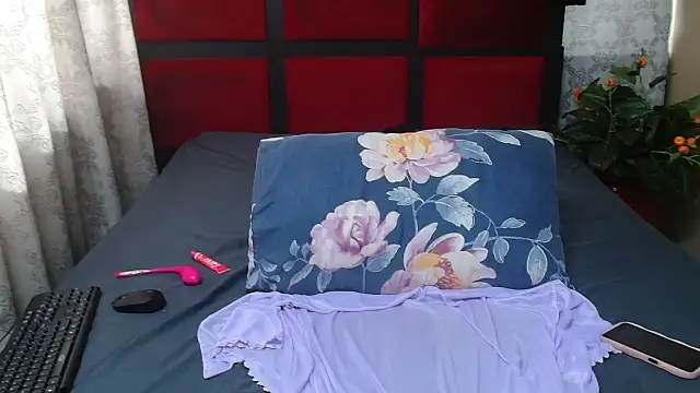 EbonySexySlim online show from 25, 2, 2026