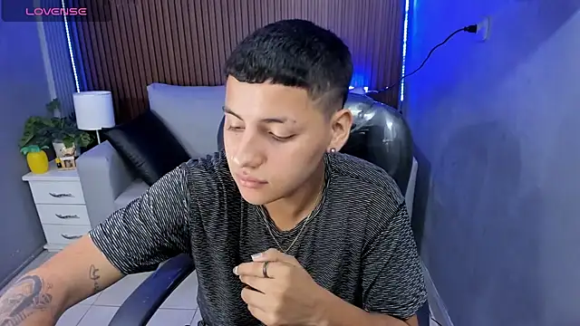 Liam9  online show from 27, 2, 2026