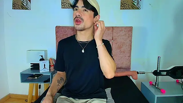 Ethan Briggs  online show from 6, 2, 2026