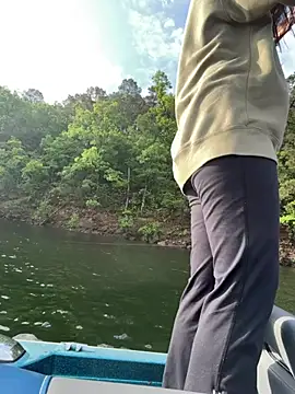 tastemecaroline online show from 16, 4, 2026