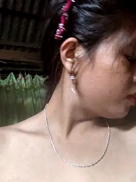 miumiu sexy2x online show from 2, 3, 2026