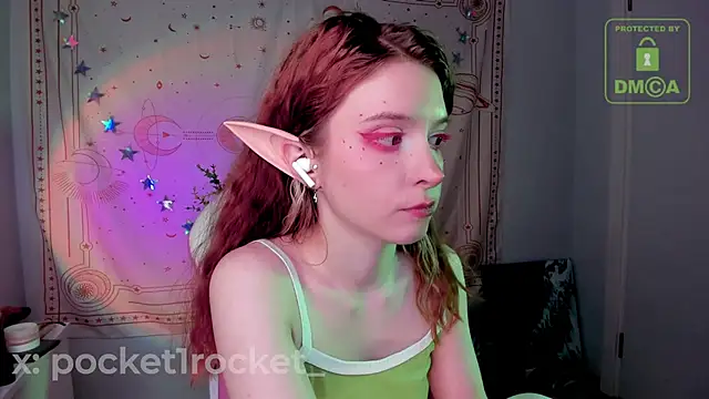 Snapshot of _PocketRocket_ chatting on 15, 10, 2025  PocketRocket  online show from 15, 10, 2025