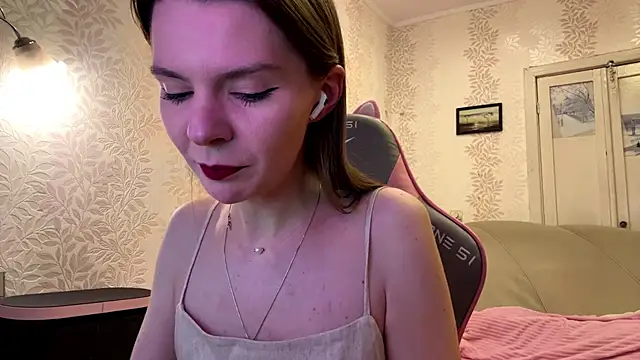 Snapshot of LavondaDeleston chatting on 4, 2, 2026 LavondaDeleston online show from 4, 2, 2026