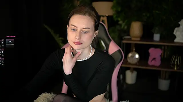 baby luna xo online show from 20, 2, 2026