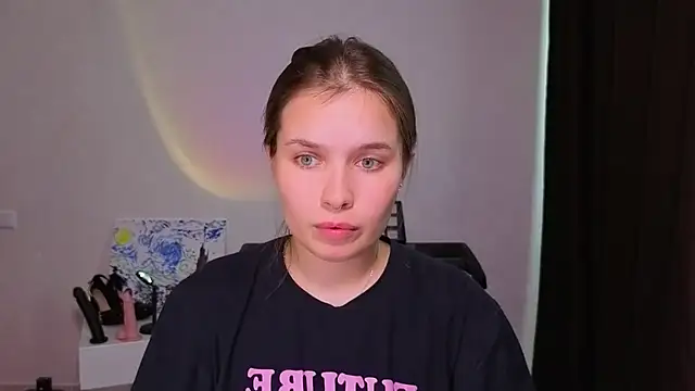 Snapshot of Catherine_Karis chatting on 14, 7, 2026 Catherine Karis online show from 14, 7, 2026